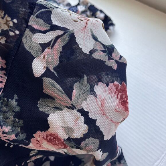 Womens Babydoll Top XL Floral V Neck Button Up Stretch Roll Tab Tunic Semi Sheer - Picture 12 of 12